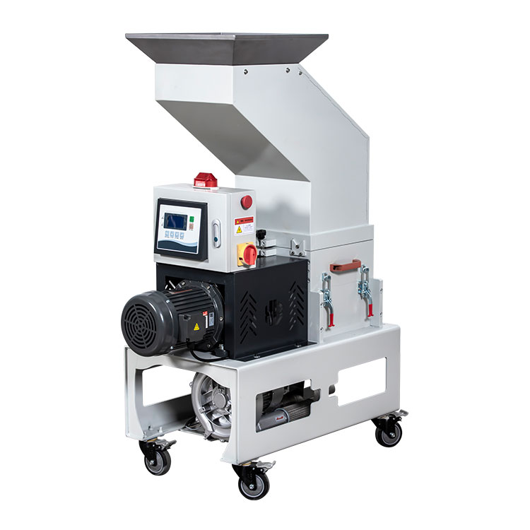 Por que os fabricantes confiam em um triturador de plástico para reduzir o desperdício e o tempo de inatividade?